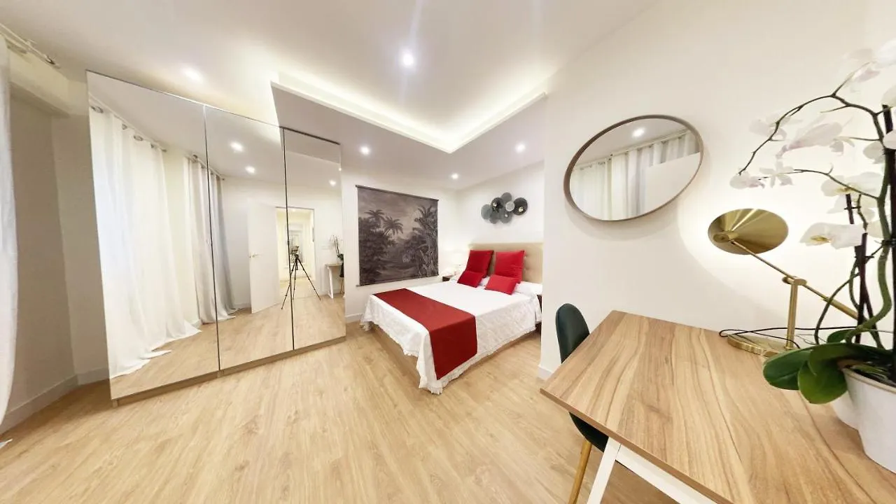 Miramar Luxurious Flat, 3 Double Rooms, Free Parking, Terrace, Completely New Saint-Sébastien Appartement